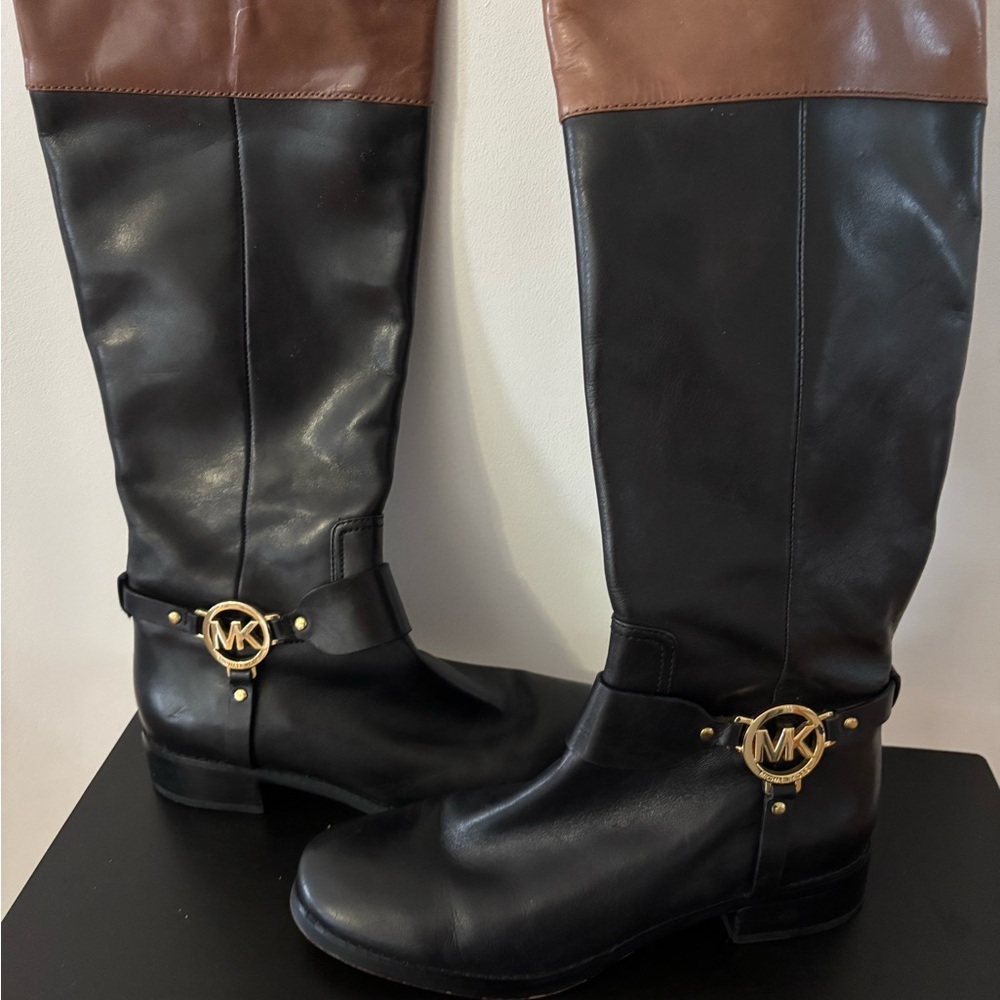 Michael Kors Black and Tan Boots with Gold Logo - Picture 1 of 5